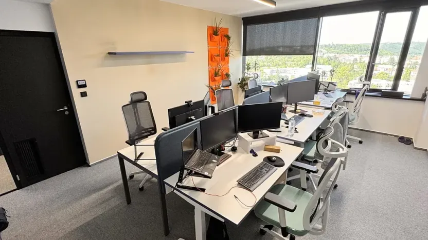 Pronájem kanceláře, Brno, Šumavská, 502 m2