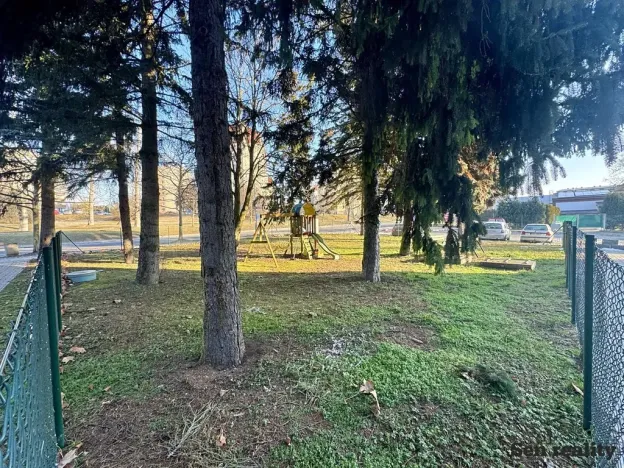 Prodej bytu 2+kk, Milovice, Armádní, 48 m2