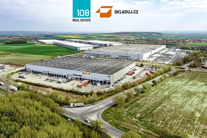 Pronájem skladu, Kozomín, 3000 m2