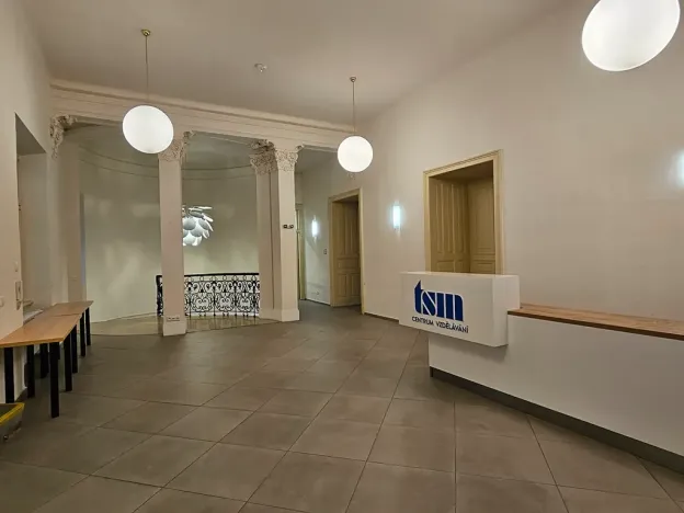 Pronájem kanceláře, Brno, Zámečnická, 412 m2