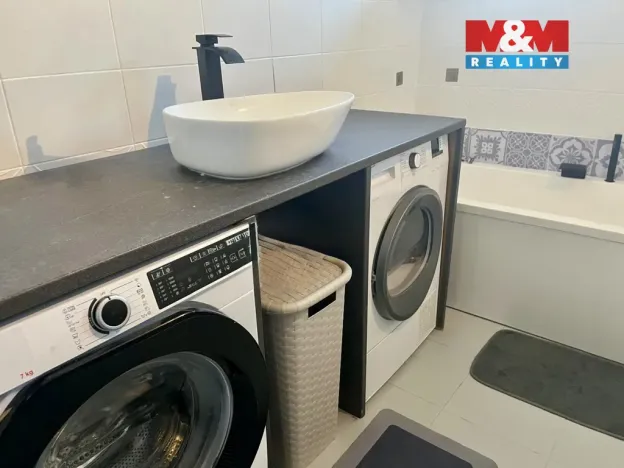 Prodej bytu 3+1, Koštice, 70 m2