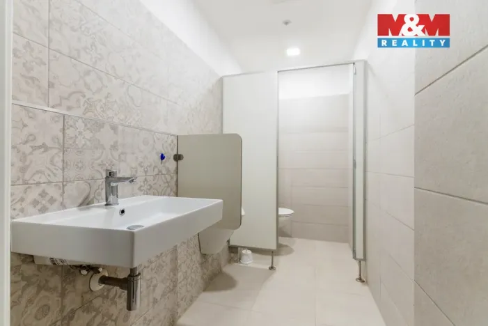 Prodej komerční nemovitosti, Kroměříž, Tovačovského, 43 m2