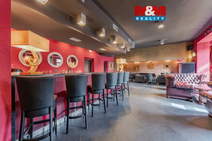 Pronájem restaurace, Ostrava - Hrabůvka, Františka Hajdy, 300 m2