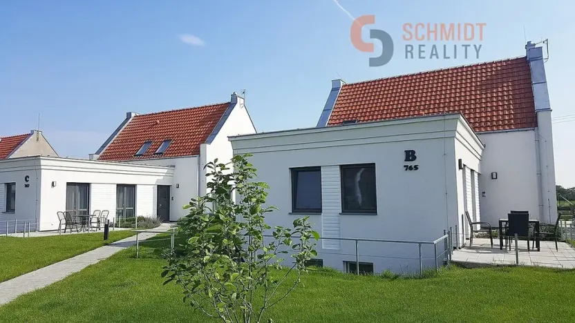 Prodej bytu 2+kk, Lednice, Sídl. Osvobození, 39 m2