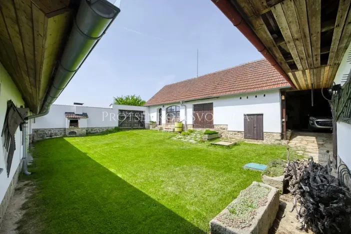 Prodej ubytování, Horní Radouň, 275 m2