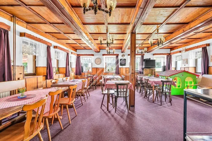 Prodej rodinného domu, Josefův Důl, 550 m2