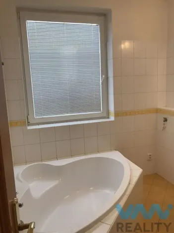 Pronájem bytu 3+1, Ostrava, Pelclova, 84 m2