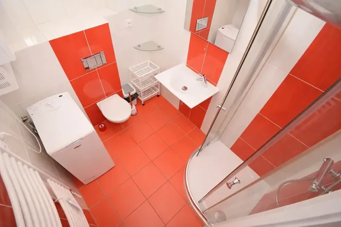 Pronájem bytu 1+kk, Praha - Libeň, Heydukova, 40 m2