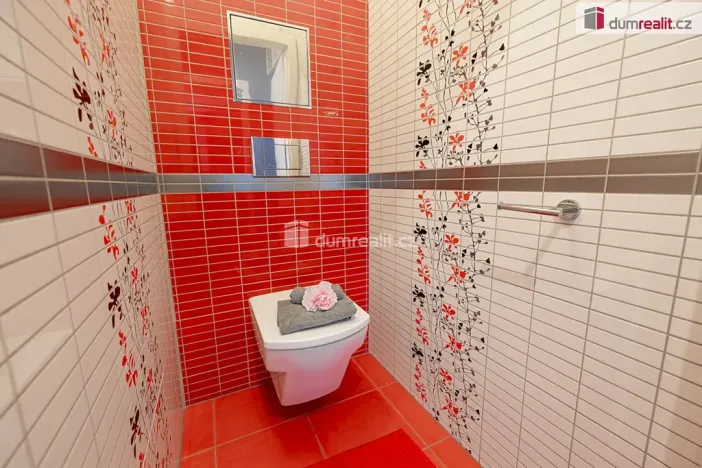 Prodej bytu 4+kk, Praha - Čakovice, Ke stadionu, 90 m2