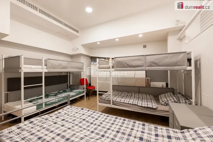 Prodej bytu 2+kk, Praha - Košíře, Zahradníčkova, 54 m2