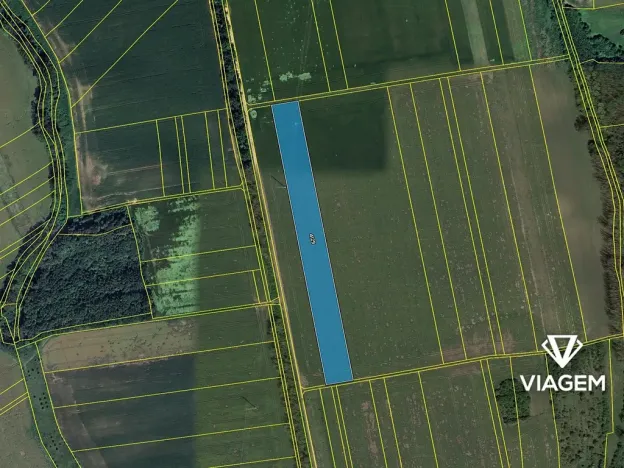 Prodej podílu pole, Komořany, 1614 m2