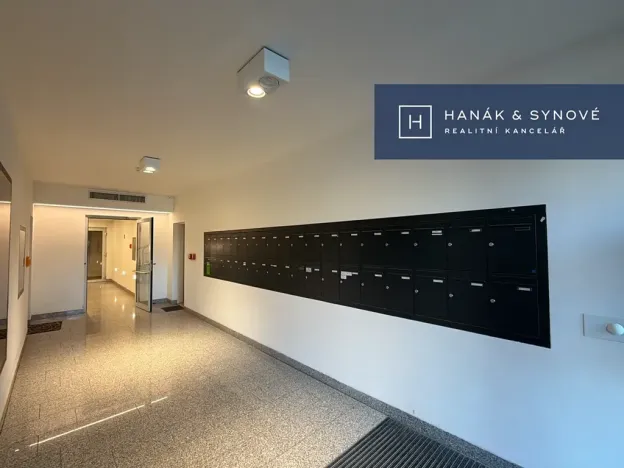 Pronájem bytu 1+kk, Brno, Provazníkova, 48 m2