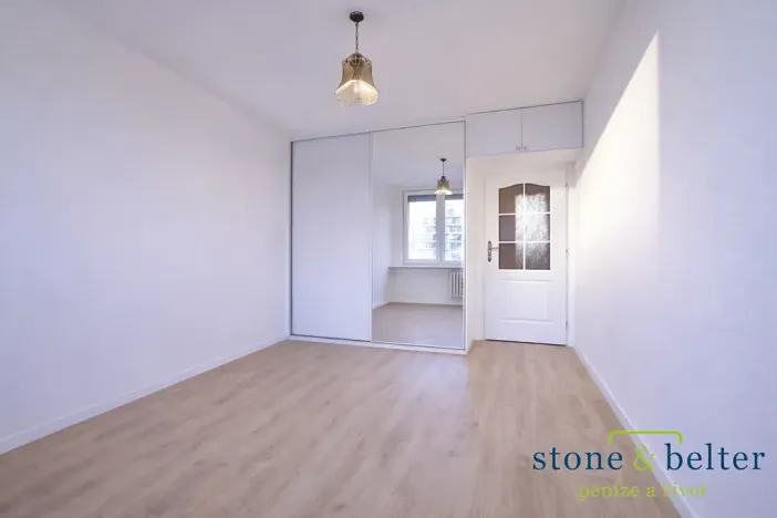 Prodej bytu 3+1, Praha - Stodůlky, U jezera, 82 m2