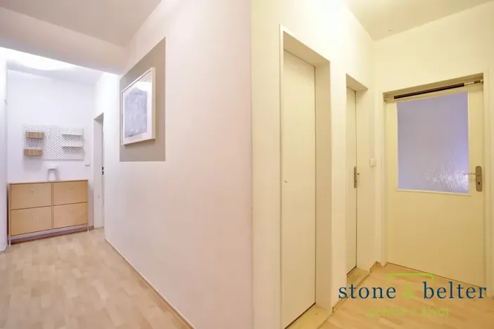 Prodej bytu 3+kk, Praha - Lysolaje, Sídlištní, 69 m2