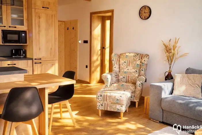 Prodej chaty, Lipová-lázně, 73 m2