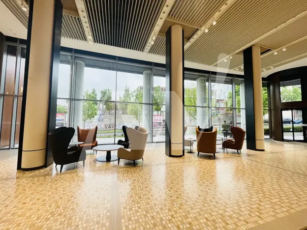 Pronájem kanceláře, Praha - Nusle, Lomnického, 390 m2