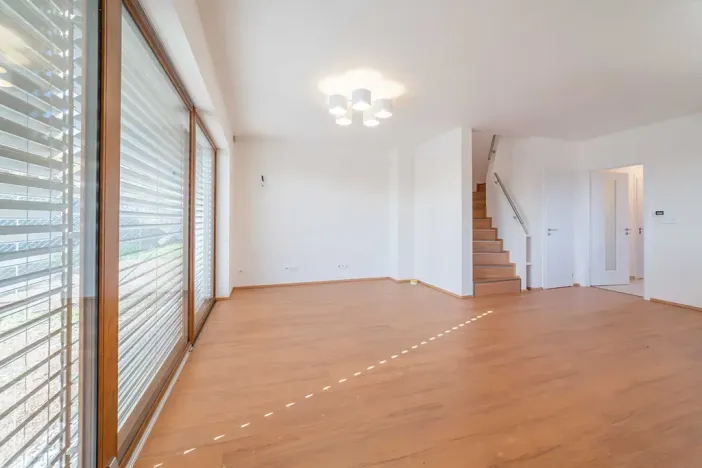 Prodej rodinného domu, Mořina, 106 m2