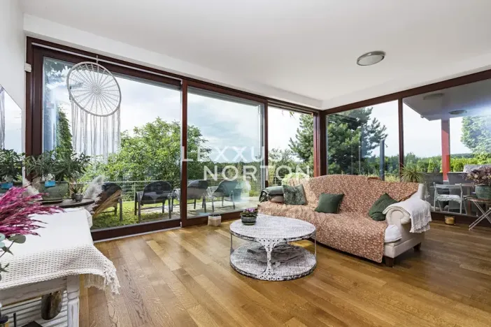 Pronájem rodinného domu, Praha - Lysolaje, Hřebenová, 190 m2