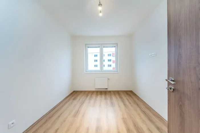 Pronájem bytu 2+kk, Praha - Kyje, Sicherova, 50 m2