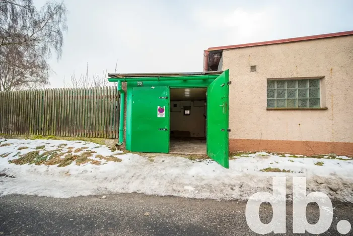 Pronájem garáže, Karlovy Vary, Nádražní, 14 m2