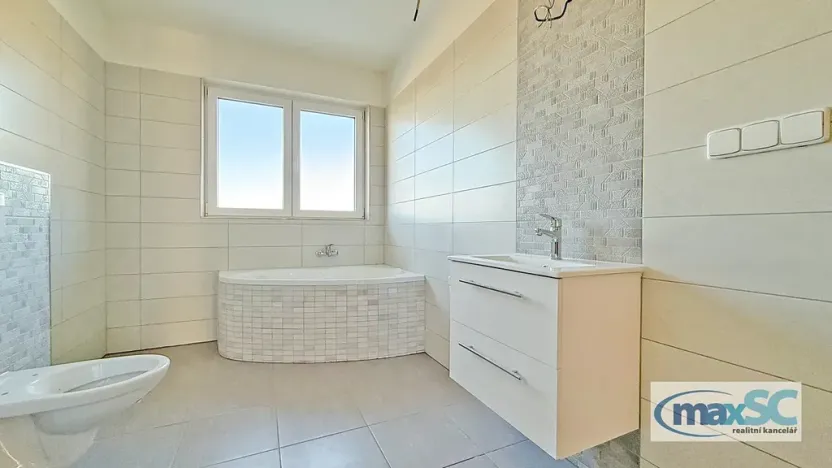 Prodej rodinného domu, Dolní Ředice, Pardubická, 95 m2