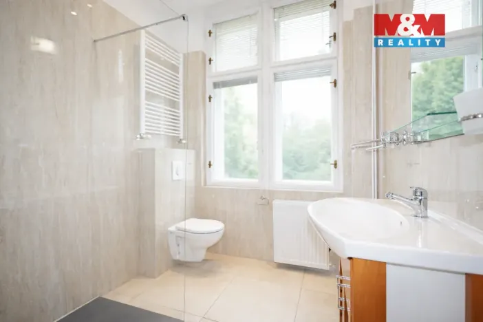 Prodej bytu 3+kk, Karlovy Vary, Krále Jiřího, 74 m2