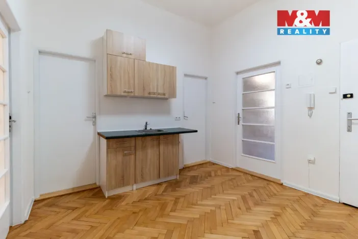 Pronájem bytu 2+1, Praha, Rybalkova, 60 m2