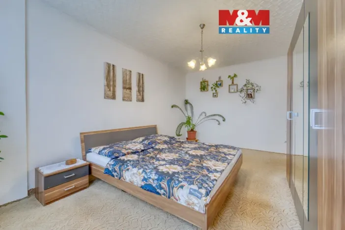 Prodej bytu 2+1, Bor, Přimdská, 63 m2