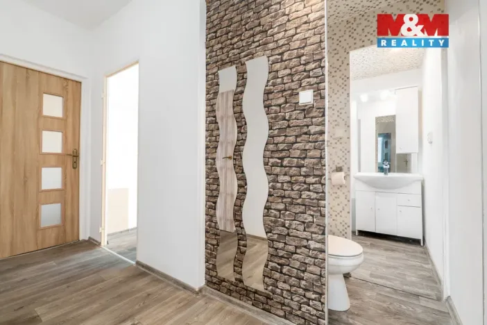 Prodej bytu 3+1, Ústí nad Labem - Neštěmice, Seifertova, 81 m2