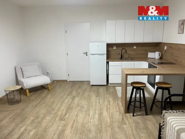 Prodej bytu 1+kk, Ostrava - Nová Ves, Na Lánech, 30 m2