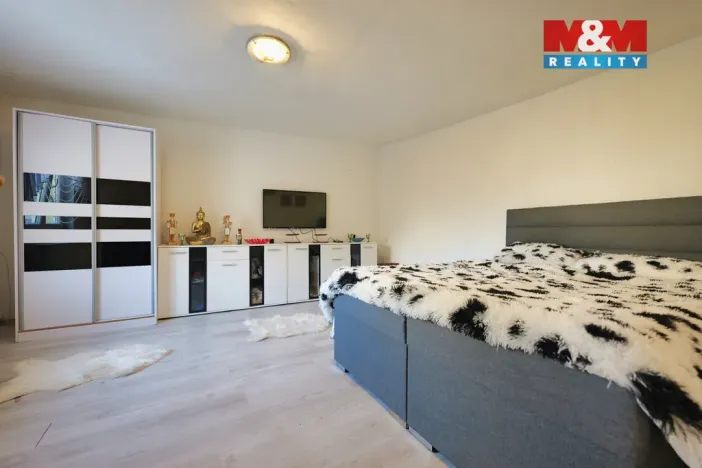 Prodej rodinného domu, Ivaň, 87 m2