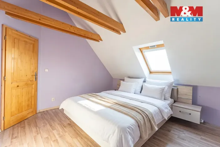 Prodej rodinného domu, Zlonice - Vyšínek, 244 m2