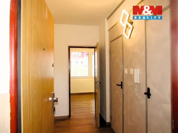 Pronájem bytu 2+1, Holoubkov, 39 m2