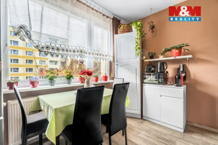 Prodej bytu 4+1, Ústí nad Labem - Mojžíř, Peškova, 83 m2