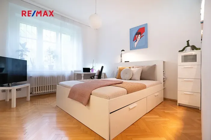 Prodej bytu 2+kk, Praha - Holešovice, Tovární, 77 m2