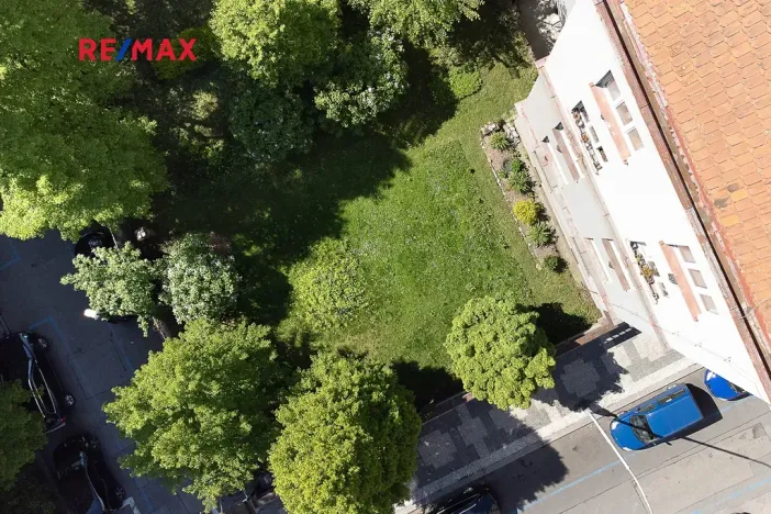 Prodej bytu 2+kk, Praha - Holešovice, Tovární, 77 m2