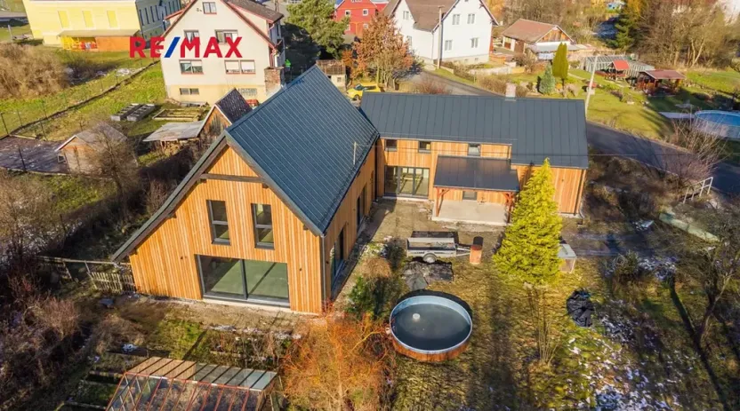 Prodej chalupy, Dubnice, 199 m2