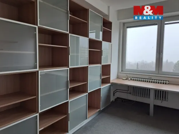 Pronájem kanceláře, Brno - Lesná, Slavíčkova, 30 m2