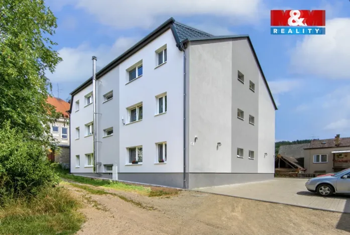 Pronájem bytu 2+kk, Radnice, Na Potocích, 49 m2