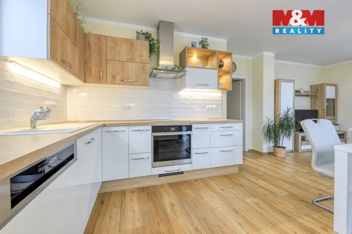 Prodej bytu 4+kk, Vochov, 82 m2