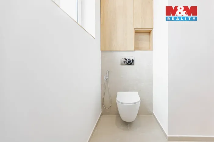 Prodej bytu 2+kk, Klatovy - Klatovy II, Dukelská, 63 m2