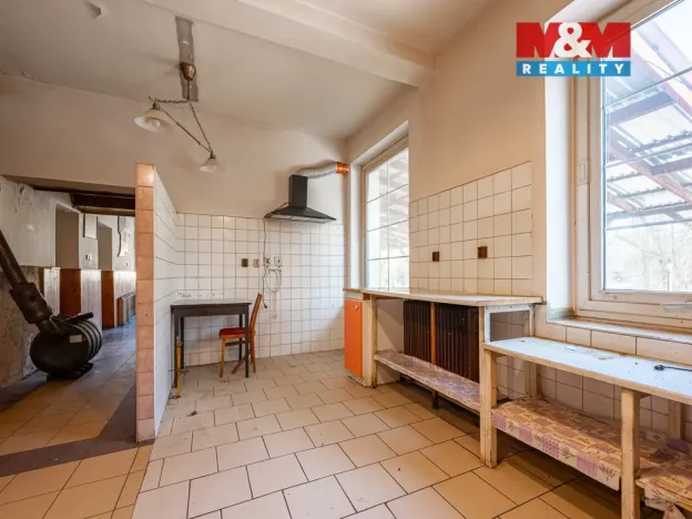 Prodej rodinného domu, Bystřice - Jarkovice, 350 m2