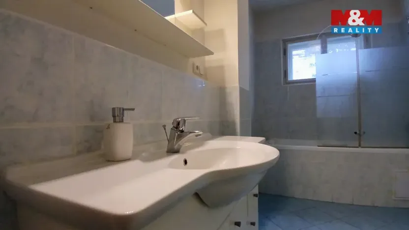 Pronájem bytu 3+1, Praha - Košíře, U Vojanky, 90 m2