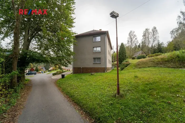 Prodej bytu 3+1, Zlatá Olešnice, 76 m2