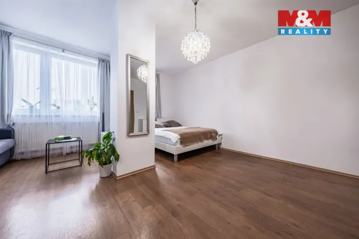 Prodej bytu 1+kk, Praha - Modřany, Vorařská, 44 m2