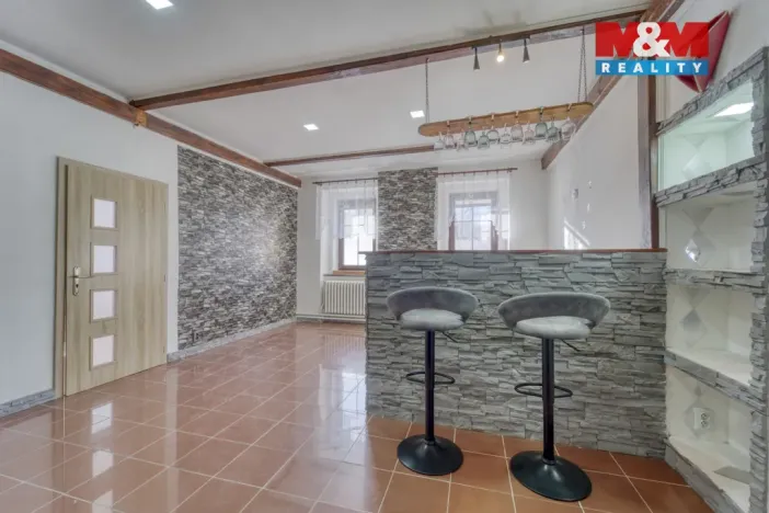 Prodej rodinného domu, Čečovice, 178 m2