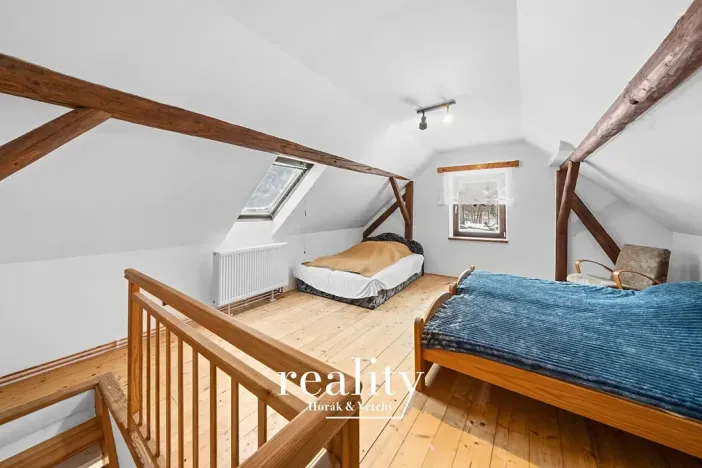 Prodej rodinného domu, Řásná, 179 m2