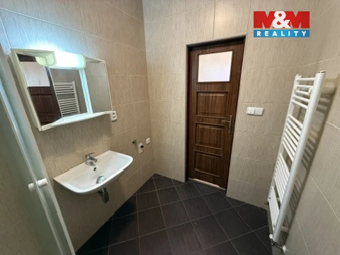 Pronájem bytu 1+1, Jablonec nad Nisou, V Luzích, 50 m2