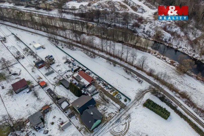 Prodej pole, Vsetín, 1931 m2