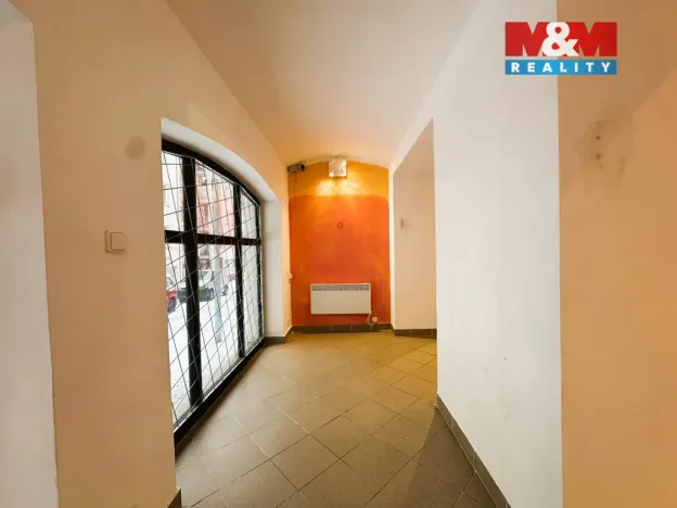 Pronájem obchodního prostoru, Jablonec nad Nisou, Soukenná, 50 m2